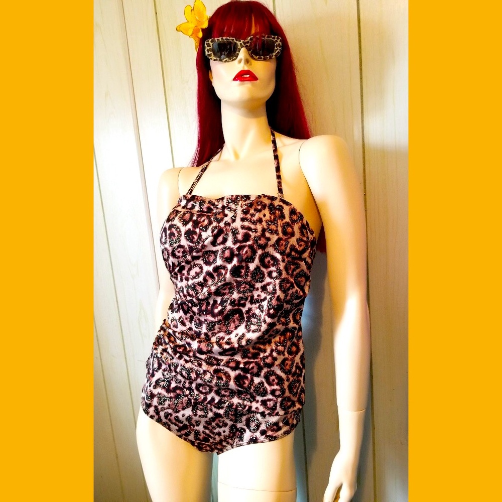 Jaclyn Smith Retro GLAM Curvy Pinup Glittery Leopard Print One Piece Swimsuit